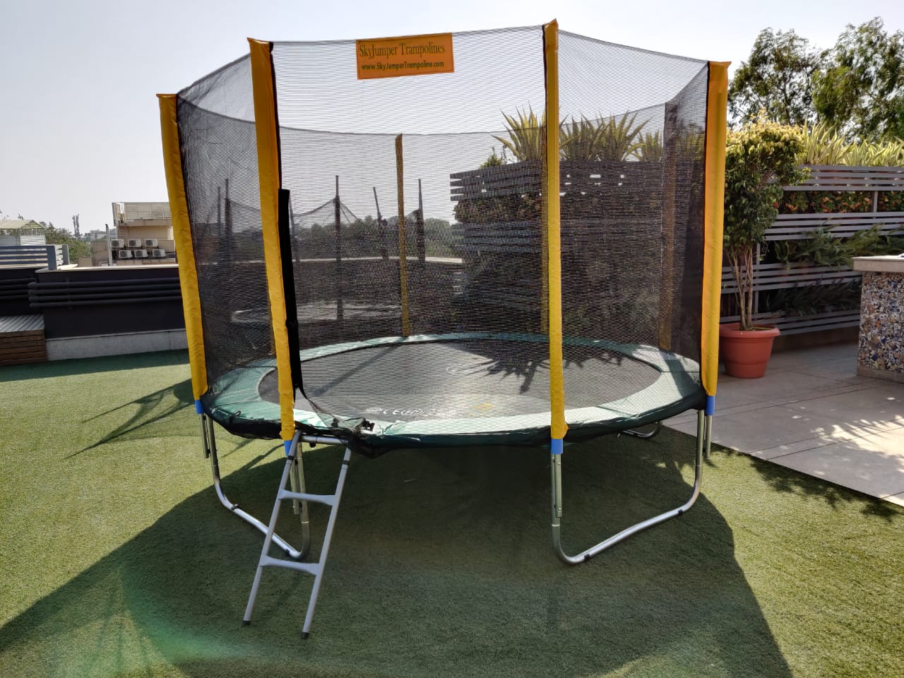 Skyjumper 8 feet Trampoline
